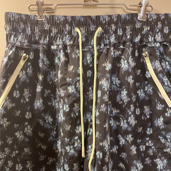 Free People Balloon Style Track Pants - Picture 3 of 14
